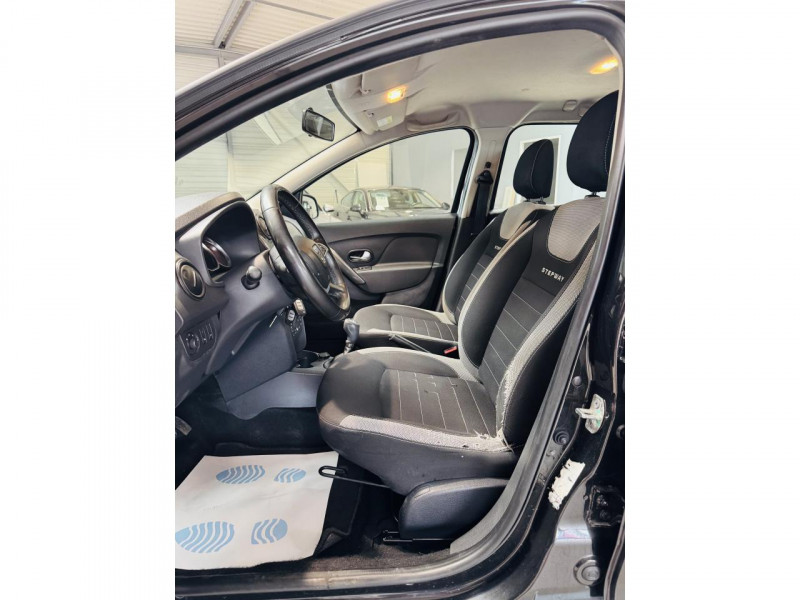 Photo 9 de l'offre de DACIA LOGAN MCV  TCe 90 Easy-R Stepway à 9990€ chez Occasions Champenoises