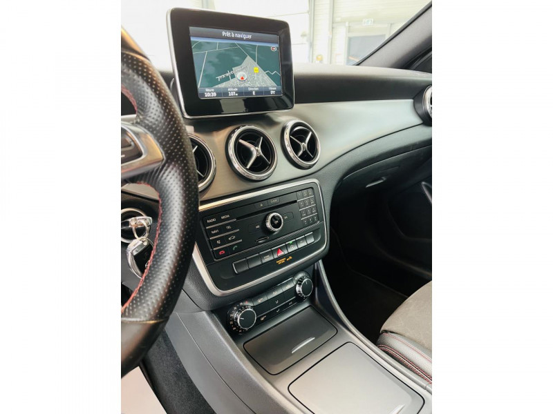 Photo 5 de l'offre de MERCEDES-BENZ GLA 200 d Fascination 7-G DCT à 19990€ chez Occasions Champenoises
