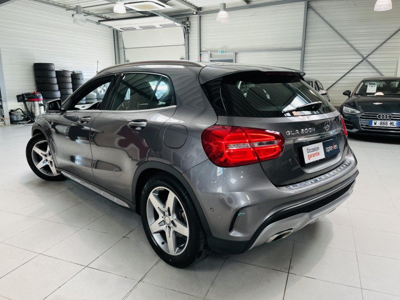 Photo 14 de l'offre de MERCEDES-BENZ GLA 200 d Fascination 7-G DCT à 19990€ chez Occasions Champenoises