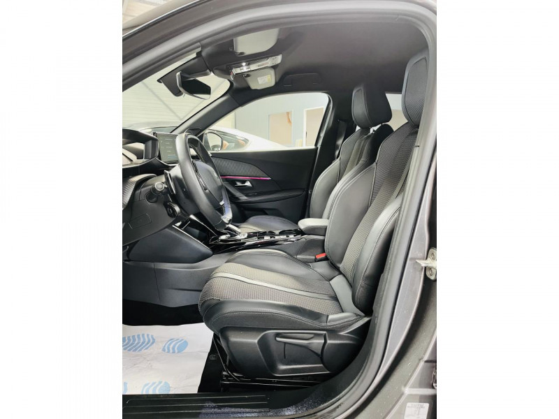 Photo 10 de l'offre de PEUGEOT 2008  BlueHDi 130 S&S EAT8 GT - LOA 328e/MOIS à 20990€ chez Occasions Champenoises
