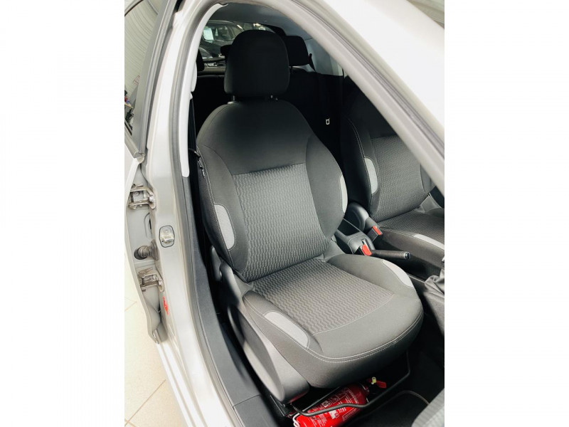 Photo 13 de l'offre de PEUGEOT 208  1.6 BlueHDi 75ch BVM5 Style à 9990€ chez Occasions Champenoises