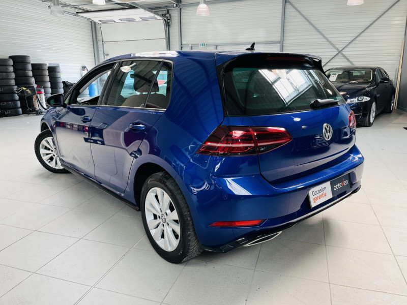 Photo 15 de l'offre de VOLKSWAGEN GOLF 1.6 TDI 115 Connect Pack R-LINE à 17990€ chez Occasions Champenoises