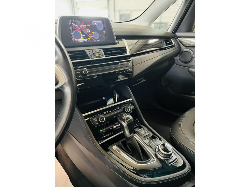 Photo 5 de l'offre de BMW SERIE 2 ACTIVE TOURER 225xe 224 ch F45 Luxury BVA à 15990€ chez Occasions Champenoises