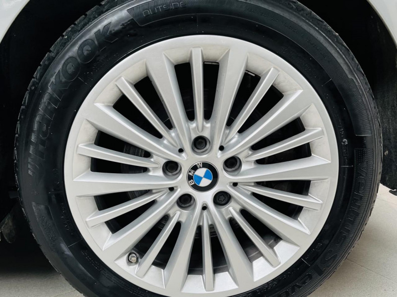 Photo 20 de l'offre de BMW SERIE 2 ACTIVE TOURER 225xe 224 ch F45 Luxury BVA à 15990€ chez Occasions Champenoises
