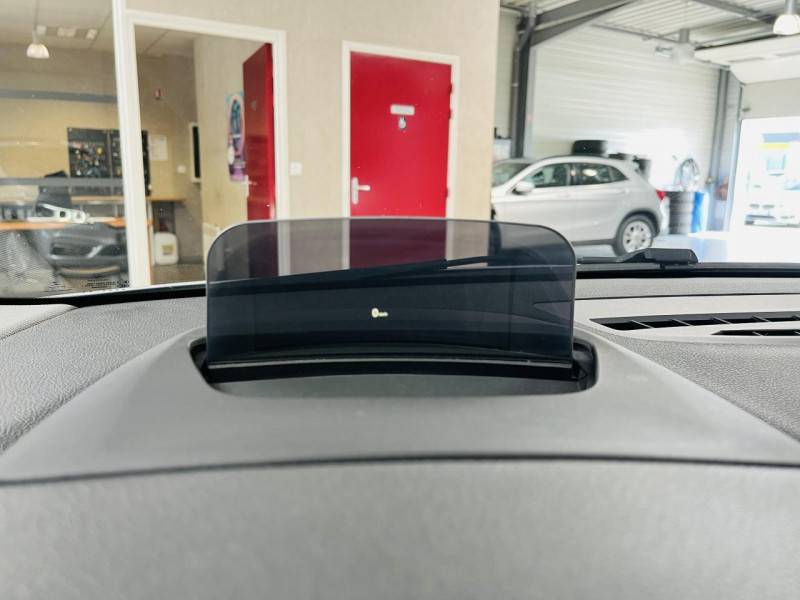 Photo 9 de l'offre de BMW SERIE 2 ACTIVE TOURER 225xe 224 F45 Luxury BVA à 14990€ chez Occasions Champenoises