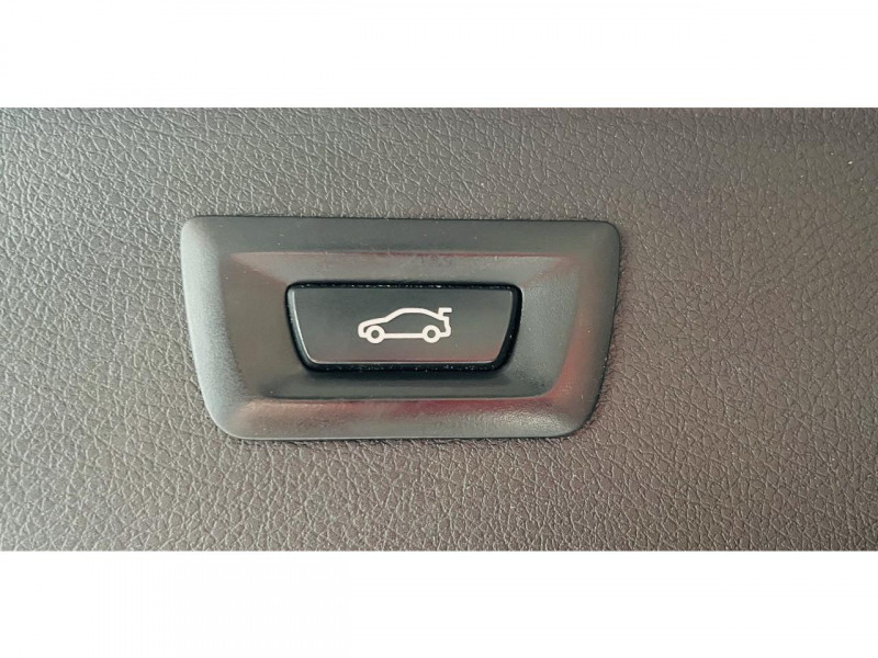 Photo 14 de l'offre de BMW SERIE 2 ACTIVE TOURER 225xe 224 F45 Luxury BVA à 14990€ chez Occasions Champenoises