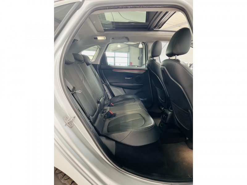 Photo 15 de l'offre de BMW SERIE 2 ACTIVE TOURER 225xe 224 F45 Luxury BVA à 14990€ chez Occasions Champenoises