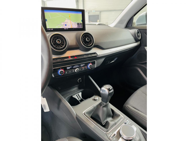 Photo 5 de l'offre de AUDI Q2  35 TFSI 150 Design à 21990€ chez Occasions Champenoises