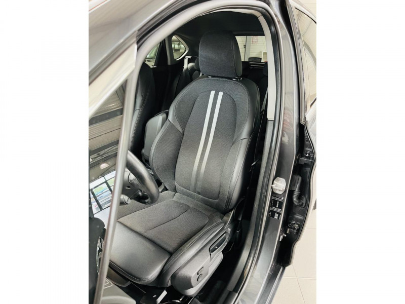 Photo 9 de l'offre de BMW SERIE 2 ACTIVE TOURER  218d 150 ch BVA8 F45 LCI Sport à 19990€ chez Occasions Champenoises