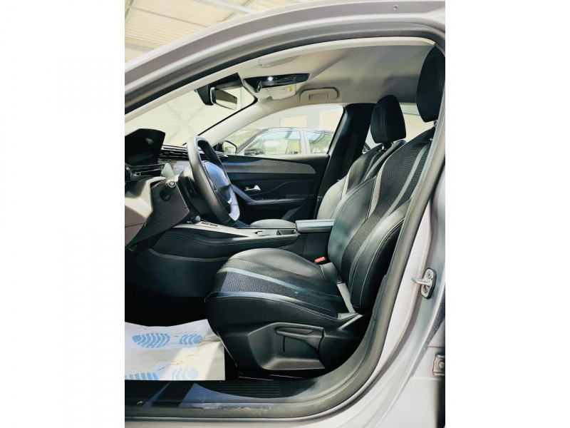Photo 11 de l'offre de PEUGEOT 308 SW  BlueHDi 130ch S&S EAT8 Allure Pack à 18990€ chez Occasions Champenoises