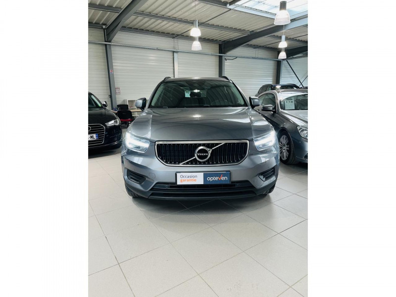 Photo 2 de l'offre de VOLVO XC40  D3 AdBlue 150 ch Momentum à 18490€ chez Occasions Champenoises