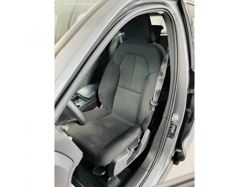 Photo 10 de l'offre de VOLVO XC40  D3 AdBlue 150 ch Momentum à 18490€ chez Occasions Champenoises
