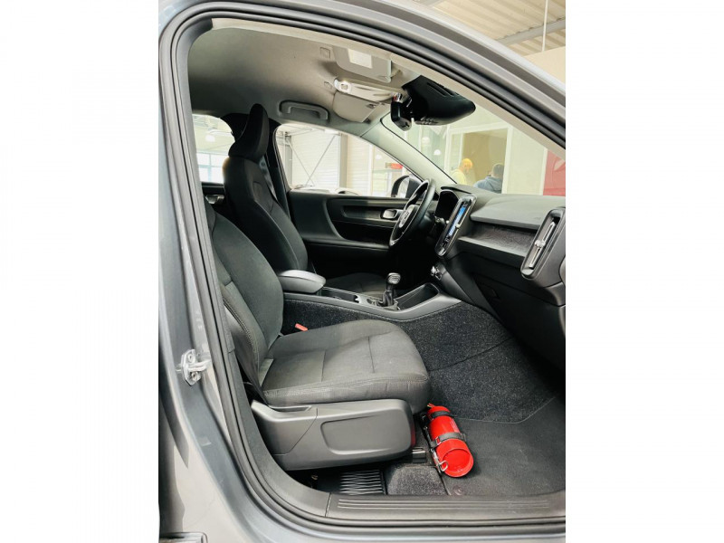 Photo 16 de l'offre de VOLVO XC40  D3 AdBlue 150 ch Momentum à 18490€ chez Occasions Champenoises
