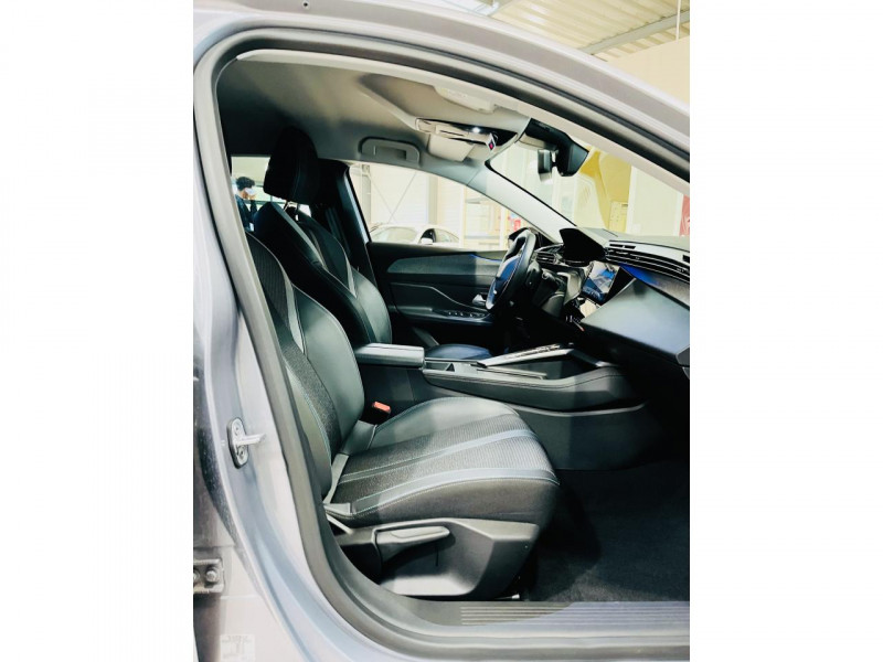 Photo 15 de l'offre de PEUGEOT 308 SW  BlueHDi 130ch S&S EAT8 Allure Pack à 18990€ chez Occasions Champenoises