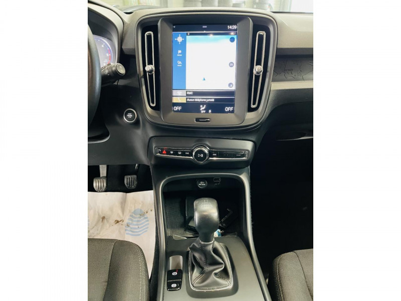 Photo 6 de l'offre de VOLVO XC40  D3 AdBlue 150 ch Momentum à 18490€ chez Occasions Champenoises