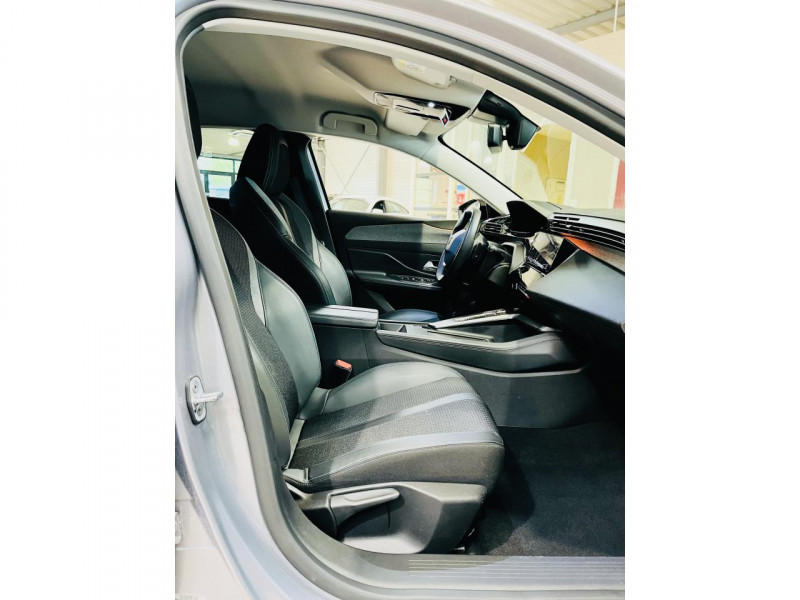 Photo 15 de l'offre de PEUGEOT 308 SW  BlueHDi 130ch S&S EAT8 Allure Pack à 16990€ chez Occasions Champenoises