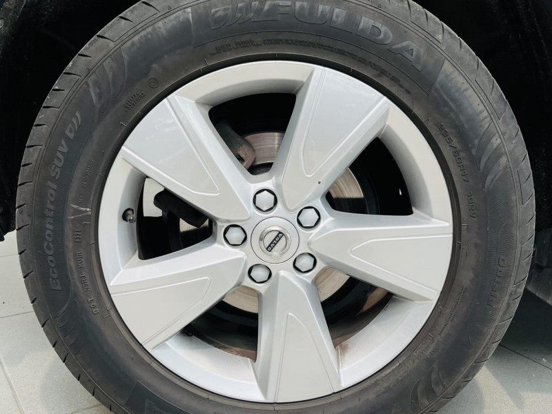 Photo 23 de l'offre de VOLVO XC40  D3 AdBlue 150 ch Momentum à 18490€ chez Occasions Champenoises