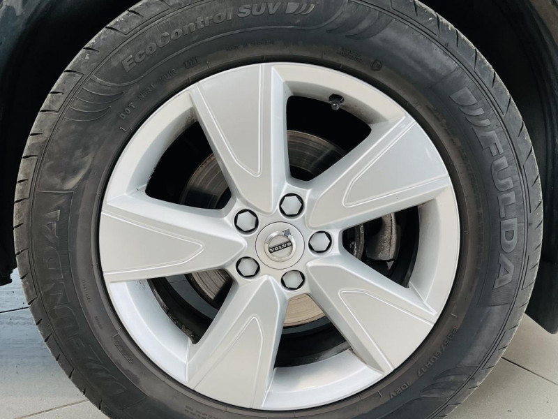 Photo 24 de l'offre de VOLVO XC40  D3 AdBlue 150 ch Momentum à 18490€ chez Occasions Champenoises