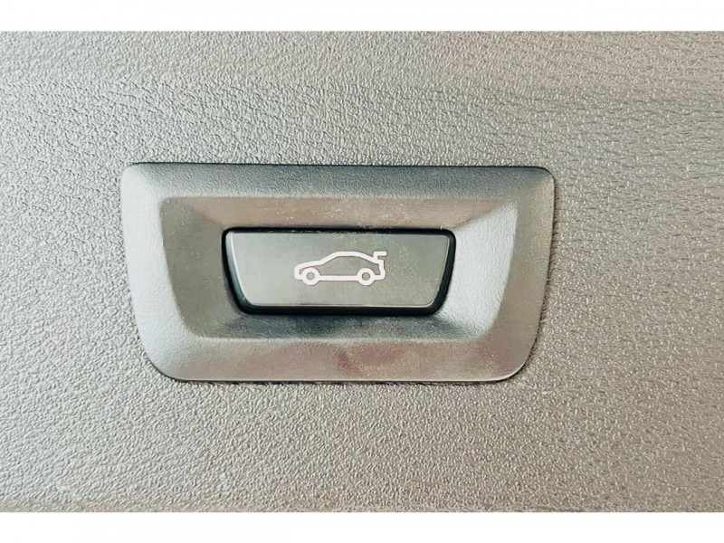 Photo 13 de l'offre de BMW X1 sDrive 18d 150 ch BVA8 F48 LCI xLine - LOA 375e/Mois à 26990€ chez Occasions Champenoises