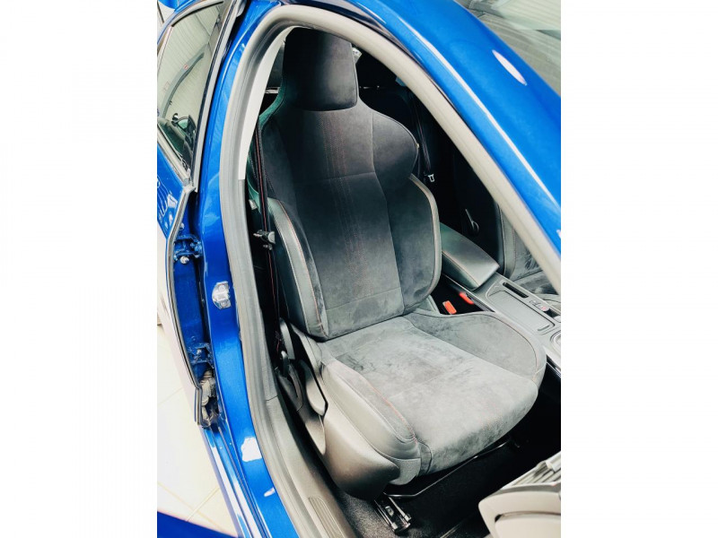 Photo 18 de l'offre de RENAULT MEGANE TCe 140 FAP R.S. Line à 17990€ chez Occasions Champenoises