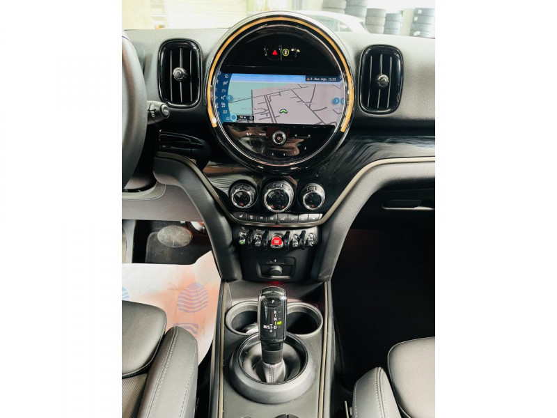 Photo 6 de l'offre de MINI COUNTRYMAN F60 LCI Cooper 136 ch Essential BVA7  à 26990€ chez Occasions Champenoises