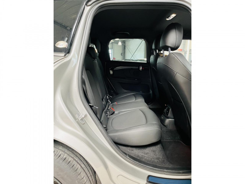 Photo 15 de l'offre de MINI COUNTRYMAN F60 LCI Cooper 136 ch Essential BVA7  à 26990€ chez Occasions Champenoises