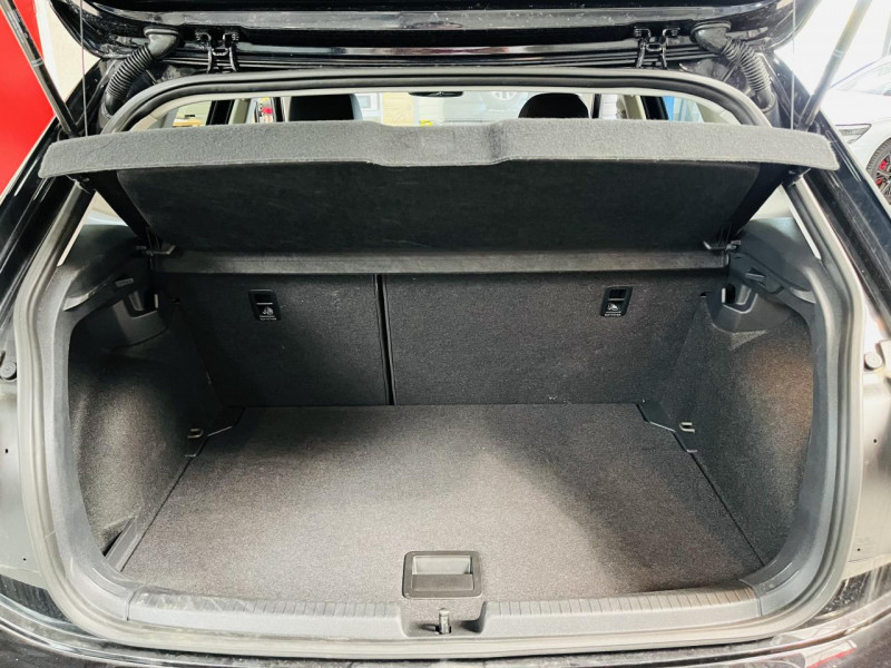 Photo 11 de l'offre de VOLKSWAGEN POLO 1.0 TSI 95 S&S DSG7 Life - LOA 294e/mois à 20490€ chez Occasions Champenoises