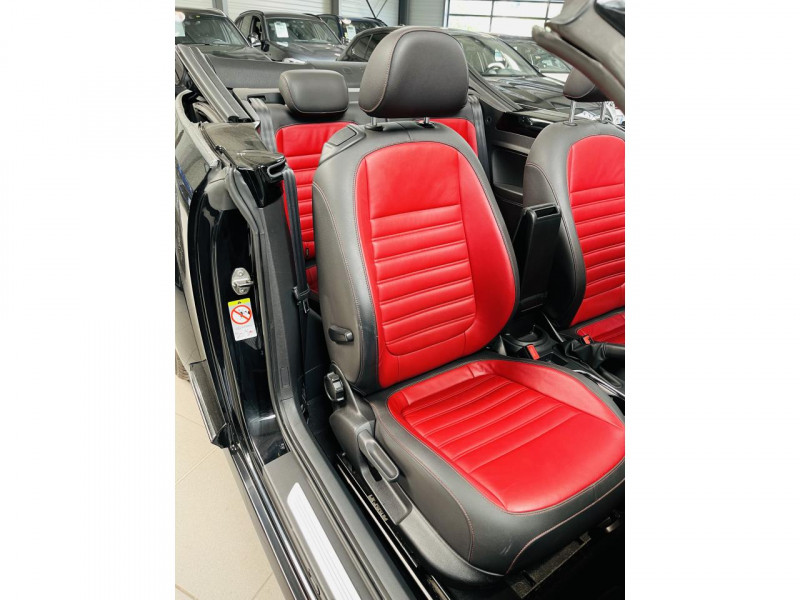 Photo 15 de l'offre de VOLKSWAGEN COCCINELLE 1.2 TSI 105 Vintage DSG7 à 15990€ chez Occasions Champenoises