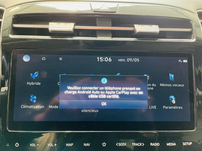 Photo 9 Hyundai TUCSON 1.6 T-GDI 230 Hybrid Executive BVA6 Hybride Gris foncé en vente chez Occasions Champenoises Photo 9 de l'offre de HYUNDAI TUCSON 1.6 T-GDI 230 Hybrid Executive BVA6 à 23990€ chez Occasions Champenoises