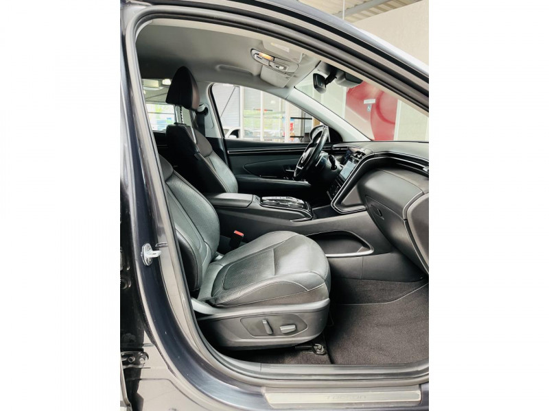 Photo 20 Hyundai TUCSON 1.6 T-GDI 230 Hybrid Executive BVA6 Hybride Gris foncé en vente chez Occasions Champenoises Photo 20 de l'offre de HYUNDAI TUCSON 1.6 T-GDI 230 Hybrid Executive BVA6 à 23990€ chez Occasions Champenoises