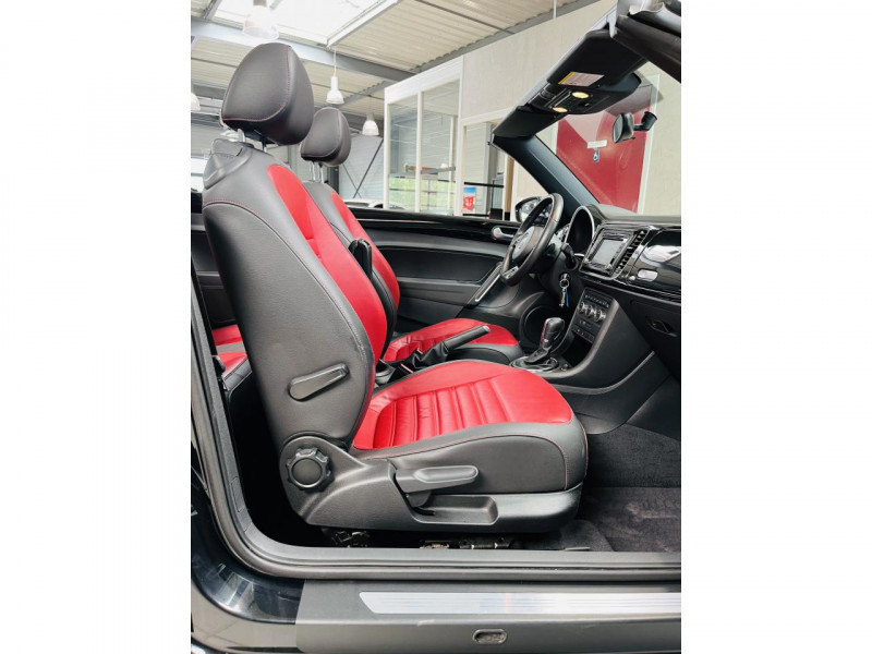 Photo 14 de l'offre de VOLKSWAGEN COCCINELLE 1.2 TSI 105 Vintage DSG7 à 15990€ chez Occasions Champenoises