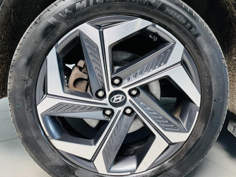 Photo 28 Hyundai TUCSON 1.6 T-GDI 230 Hybrid Executive BVA6 Hybride Gris foncé en vente chez Occasions Champenoises Photo 28 de l'offre de HYUNDAI TUCSON 1.6 T-GDI 230 Hybrid Executive BVA6 à 23990€ chez Occasions Champenoises