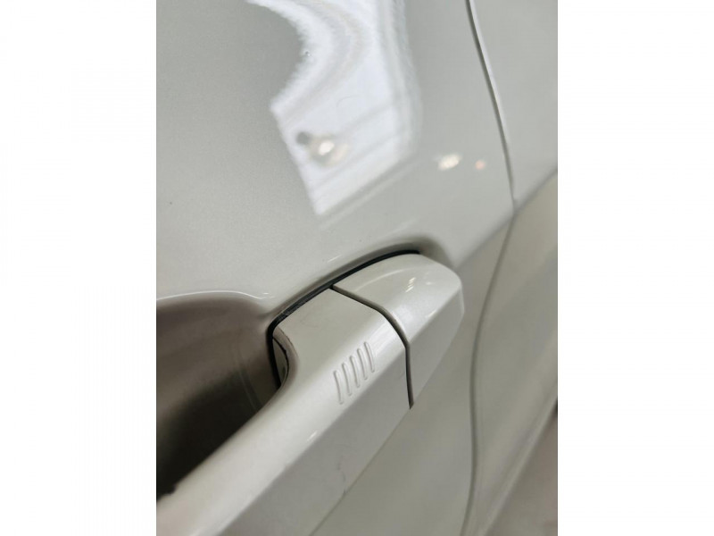 Photo 17 de l'offre de BMW SERIE 2 ACTIVE TOURER  Active Tourer 218i 136 ch F45 Business BVA 6 à 14490€ chez Occasions Champenoises