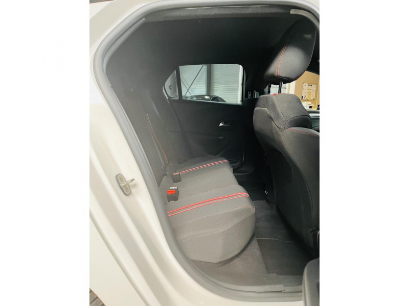 Photo 14 de l'offre de OPEL CORSA 1.5 Diesel 100 ch BVM6 GS Line - LOA 218e/mois à 14490€ chez Occasions Champenoises