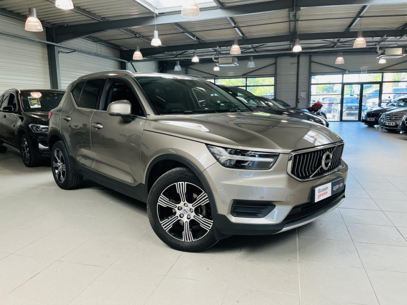 Volvo XC40  D3 AdBlue 150 ch Geartronic 8 Inscription DIESEL PEBBLE GREY Occasion à vendre