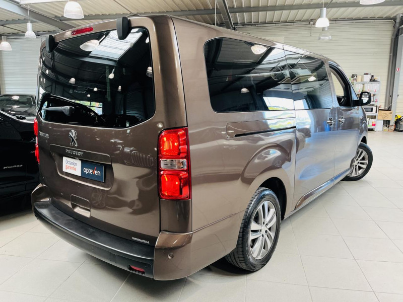 Photo 21 de l'offre de PEUGEOT TRAVELLER BlueHDi 120ch S&S Active Long 8 Places à 28990€ chez Occasions Champenoises