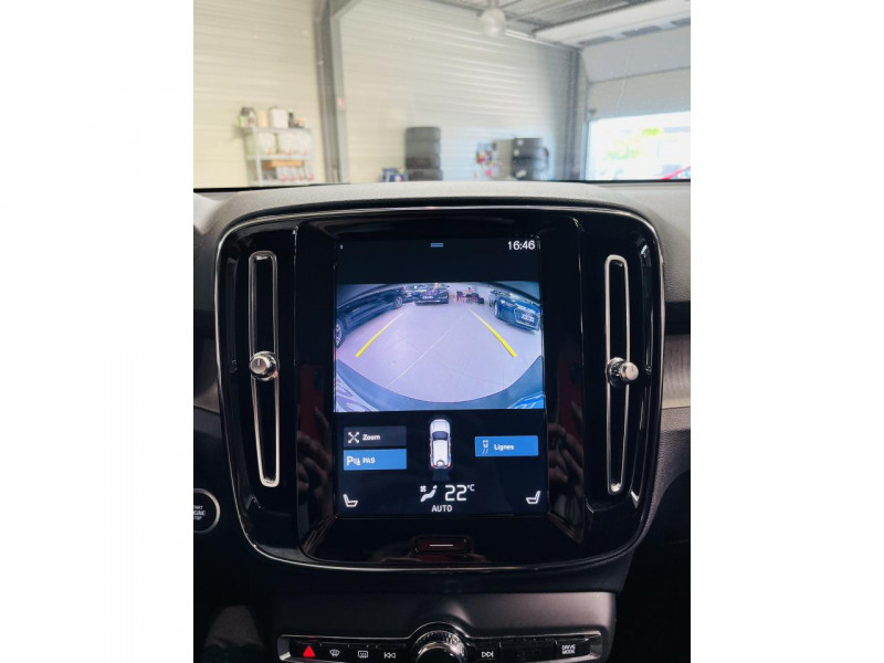 Photo 7 de l'offre de VOLVO XC40  D3 AdBlue 150 ch Geartronic 8 Inscription à 24990€ chez Occasions Champenoises