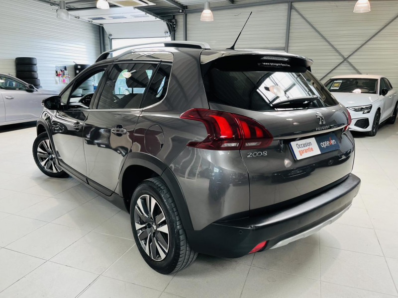 Photo 16 de l'offre de PEUGEOT 2008  BlueHDi 100ch BVM6 Allure à 12490€ chez Occasions Champenoises
