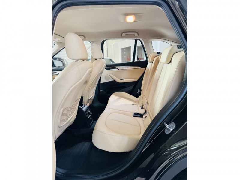 Photo 9 de l'offre de BMW X1 sDrive 20i 192 ch BVA8 F48 Lounge à 21490€ chez Occasions Champenoises