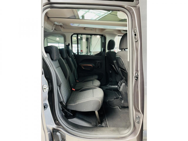 Photo 13 de l'offre de PEUGEOT RIFTER Standard BlueHDi 100 S&S BVM5 GT Line à 15990€ chez Occasions Champenoises