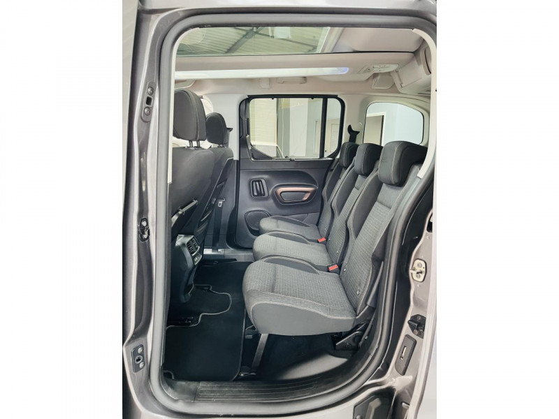 Photo 11 de l'offre de PEUGEOT RIFTER Standard BlueHDi 100 S&S BVM5 GT Line à 15990€ chez Occasions Champenoises