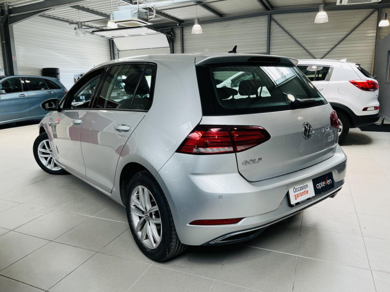 Photo 14 de l'offre de VOLKSWAGEN GOLF 2.0 TDI 150 FAP DSG7 Confortline à 19490€ chez Occasions Champenoises