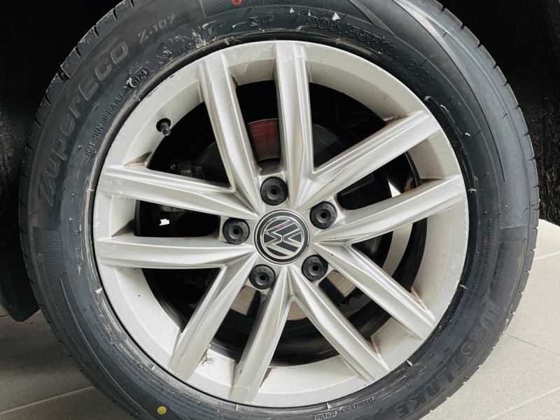 Photo 18 de l'offre de VOLKSWAGEN GOLF 2.0 TDI 150 FAP DSG7 Confortline à 19490€ chez Occasions Champenoises