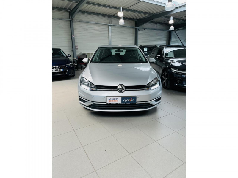 Photo 2 de l'offre de VOLKSWAGEN GOLF 2.0 TDI 150 FAP DSG7 Confortline à 19490€ chez Occasions Champenoises