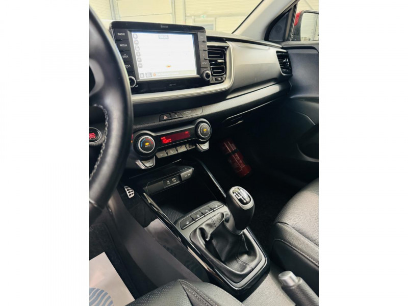Photo 5 de l'offre de KIA STONIC  1.6 CRDi 115 ch ISG BVM6 Premium à 15990€ chez Occasions Champenoises