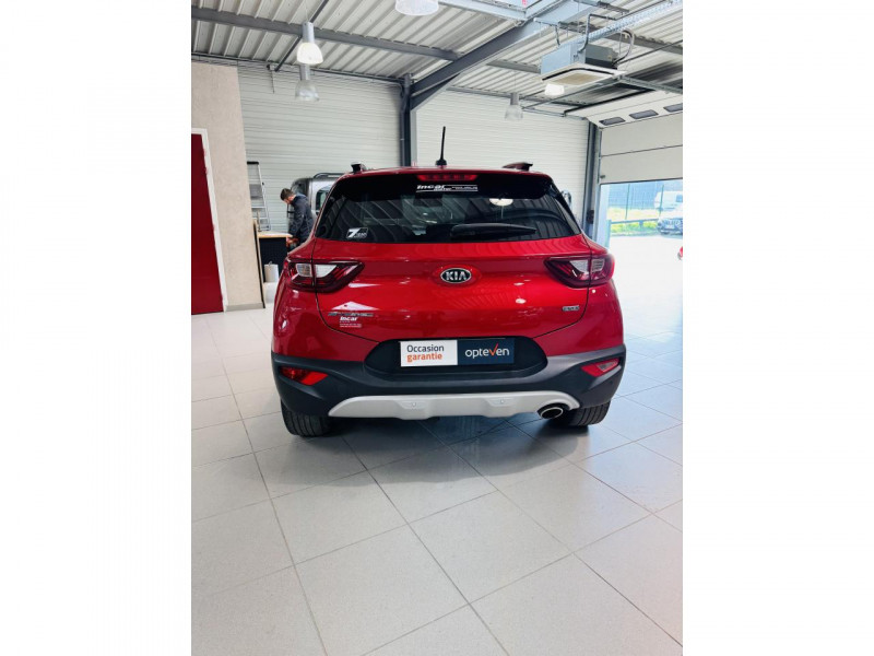 Photo 19 de l'offre de KIA STONIC  1.6 CRDi 115 ch ISG BVM6 Premium à 15990€ chez Occasions Champenoises