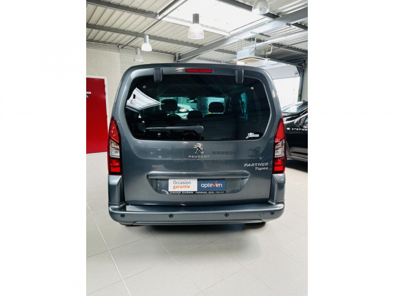 Photo 14 de l'offre de PEUGEOT PARTNER 1.6 BlueHDi 100ch S&S ETG6 Active à 14990€ chez Occasions Champenoises