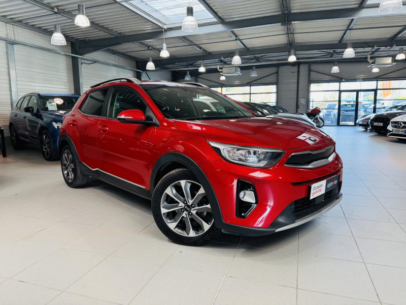 Kia STONIC  1.6 CRDi 115 ch ISG BVM6 Premium DIESEL (BEG) SIGNAL RED M Occasion à vendre