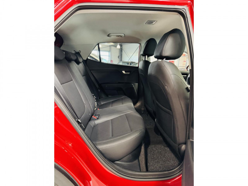 Photo 14 de l'offre de KIA STONIC  1.6 CRDi 115 ch ISG BVM6 Premium à 15990€ chez Occasions Champenoises