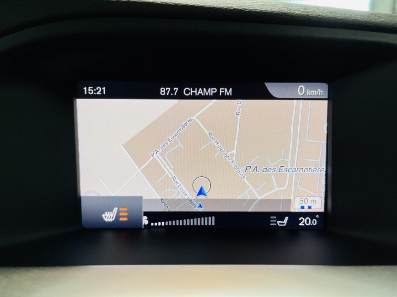 Photo 7 de l'offre de VOLVO V60 BUSINESS D3 150 ch Stop&Start Geartronic 6 Kinetic Business à 15990€ chez Occasions Champenoises